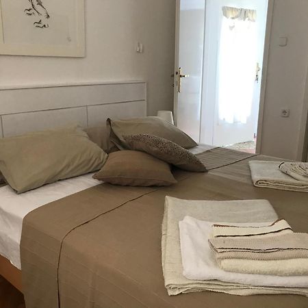 Apartments Lorenandreja Rab Town Bagian luar foto